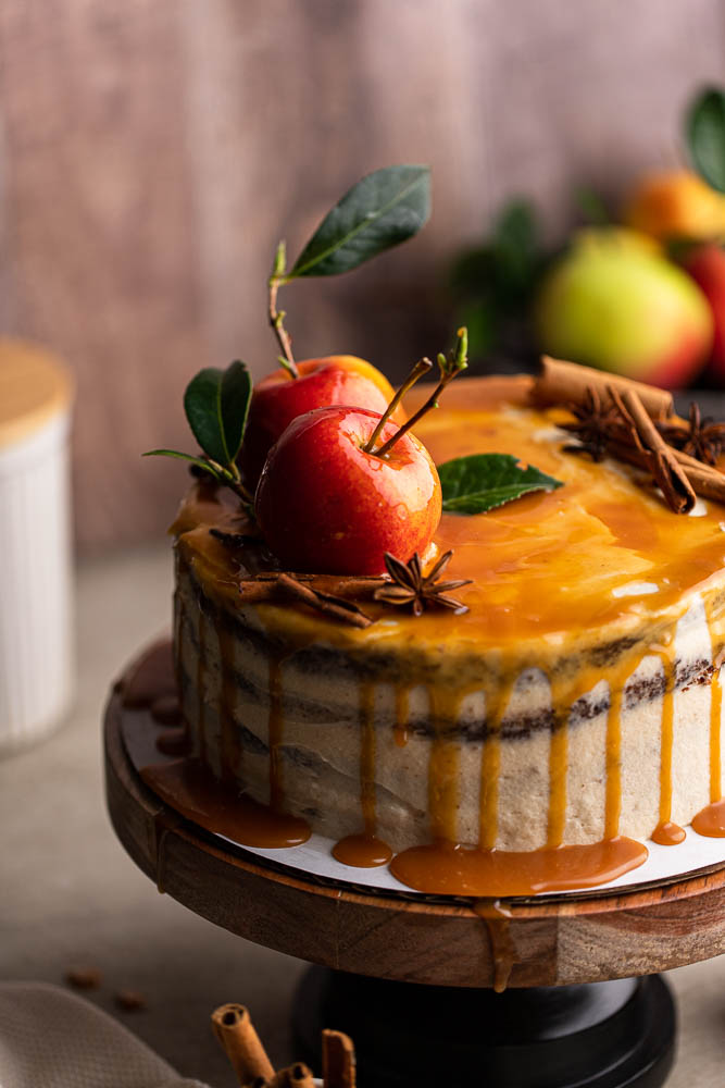 Apple Caramel Cake 