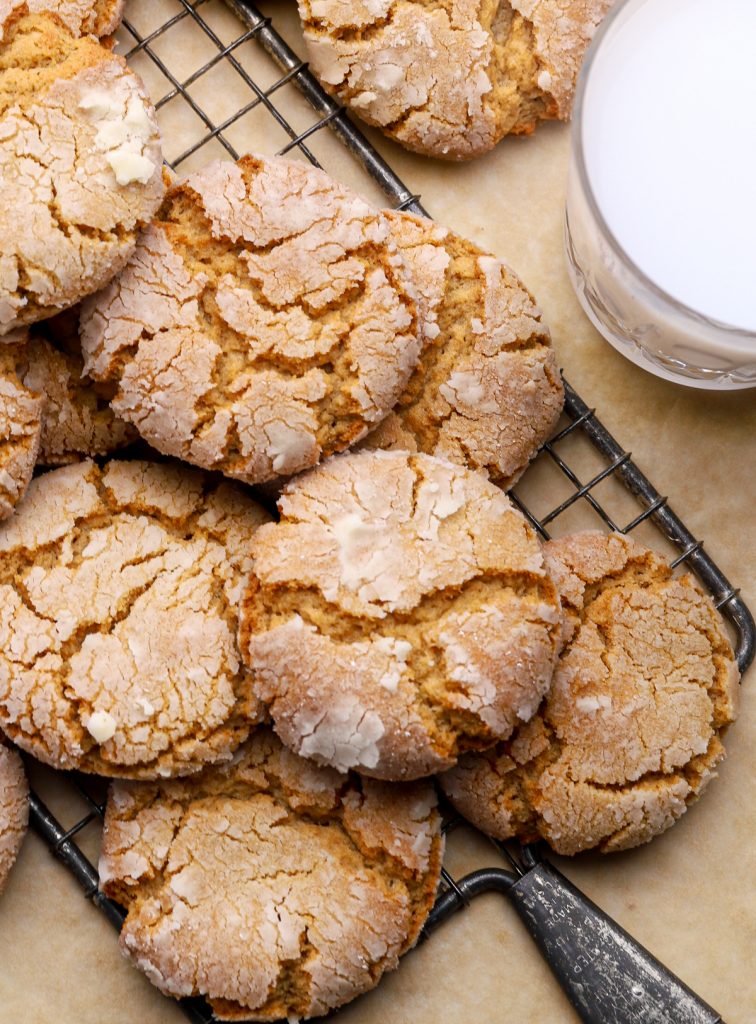 Peanut Butter Crackle Cookies