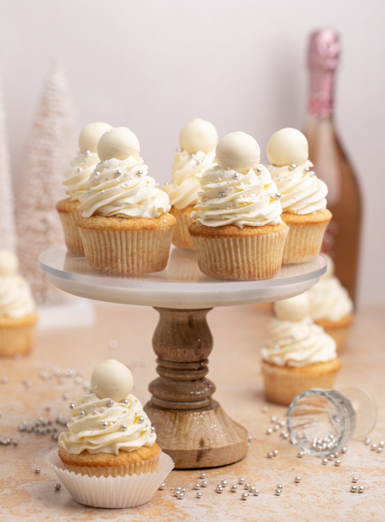 White Cupcakes