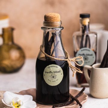 Homemade Vanilla Extract