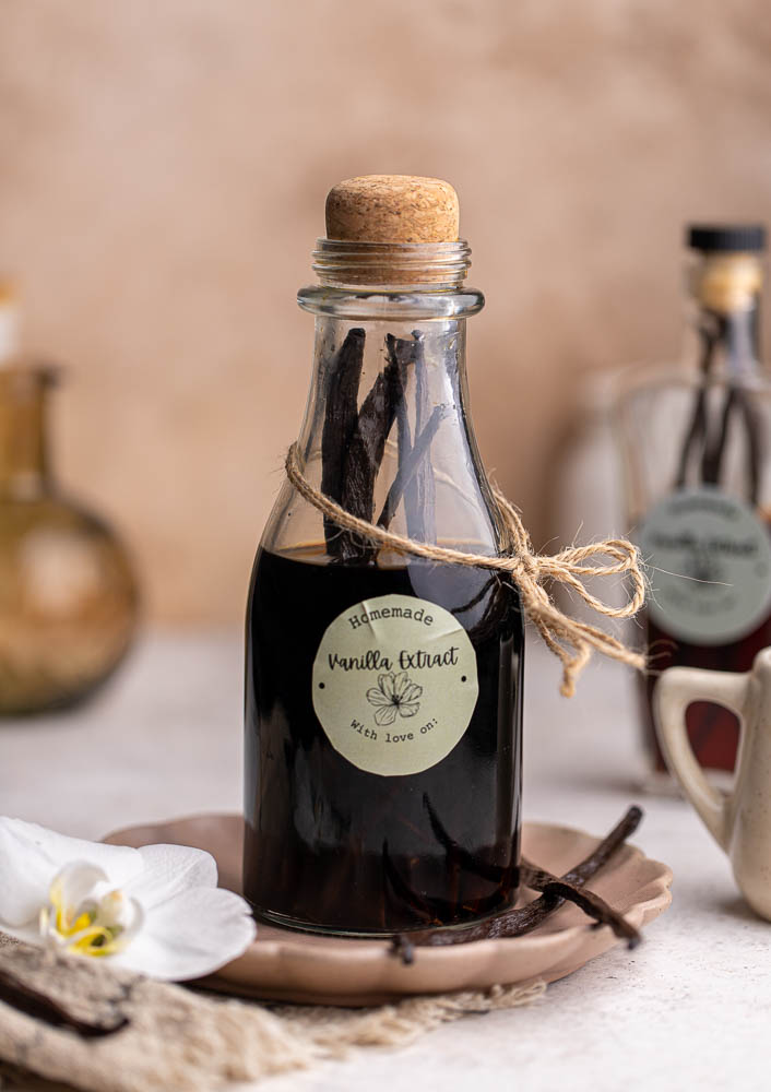 Homemade Vanilla Extract 