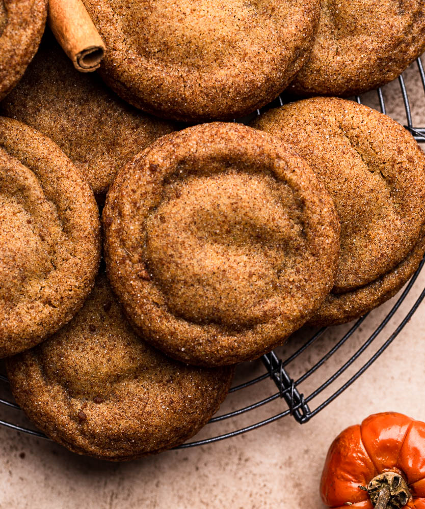 Molasses cookies