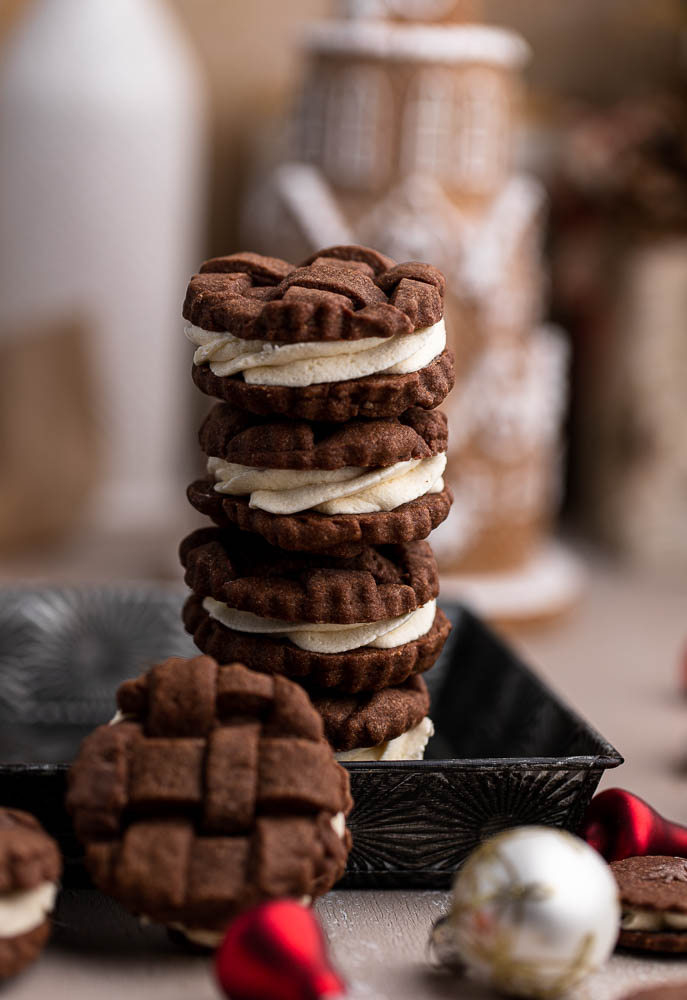 Chocolate Lattice Cookies