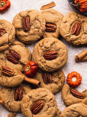 Maple Pecan Cookies