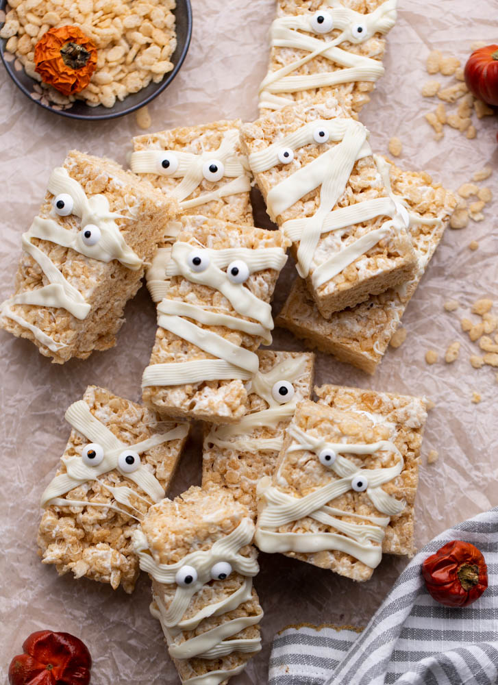 
Rice Krispie Mummies